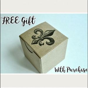 Free Gift with every purchase